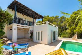 New! Villa Salada